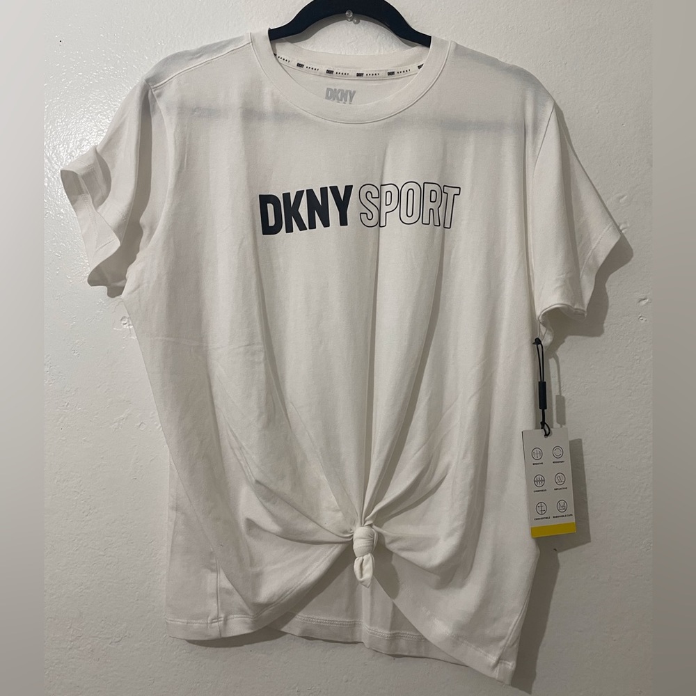 🌺New DKNY Sport T-Shirt